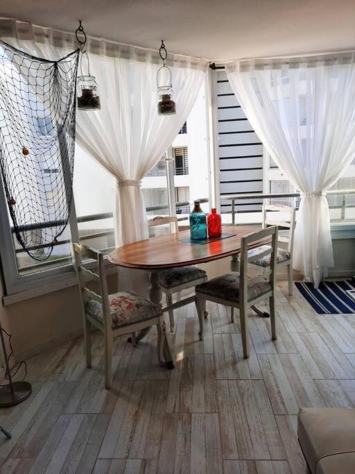 Hermoso Departamento Frente Al Mar Apartamento *